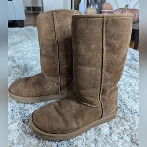 Classic Tall Ugg Boots - Chesnut